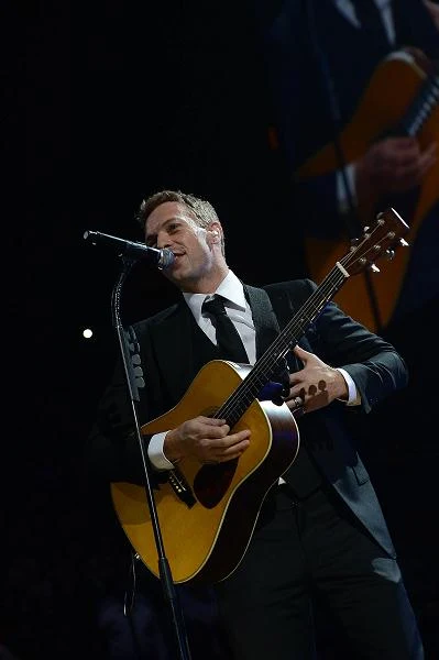 Chris Martin z Coldplay jest nowojorczykiem z wyboru. Pochodzący z Wielkiej Brytanii artysta od lat mieszka z żoną Gwyneth Paltrow i dwójką dzieci w Ameryce (fot. Larry Busacca).