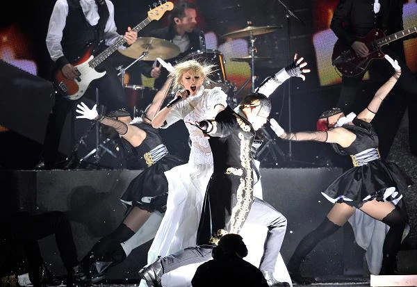 Amerykanka Taylor Swift przebierała się kilkakrotnie