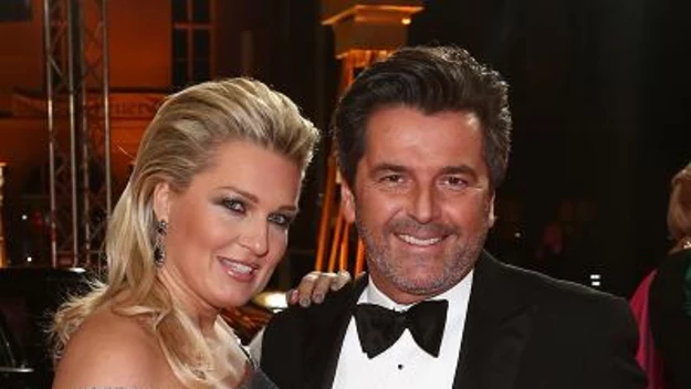 Thomas Anders w 1999 roku rozwiódł się z Norą Balling, a rok później poślubił Claudię Hess