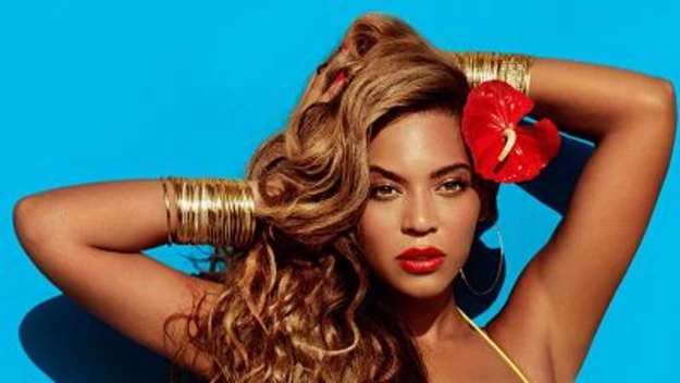 Amerykańska wokalistka Beyonce wzięła udział w kampanii reklamowej popularnej sieci odzieżowej. Piosenkarka promuje kolekcję strojów kąpielowych na tegoroczne lato