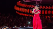 Nelly Furtado ewidentnie nie zalicza się do gwiazd obsesyjnie dbających o figurę... (fot. Robert Stachnik)