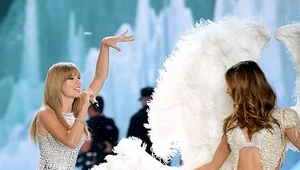 Taylor Swift podczas Victoria's Secret Fashion Show