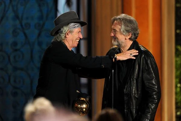 Keith Richards i Robert DeNiro podczas uroczystej gali w 2011 roku (fot. Kevin Winter)