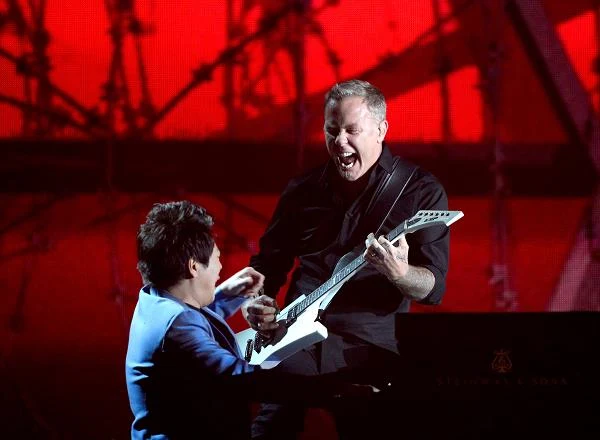 Metallica i Lang Lang (fot. Kevork Djansezian) Metallica i Lang Lang (fot. Kevork Djansezian)