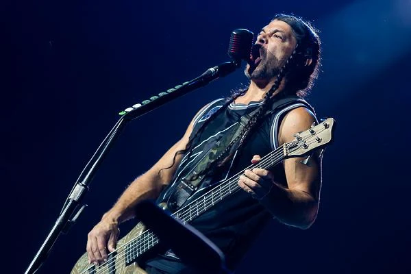 Robert Trujillo