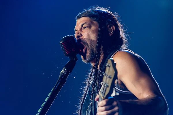 Robert Trujillo