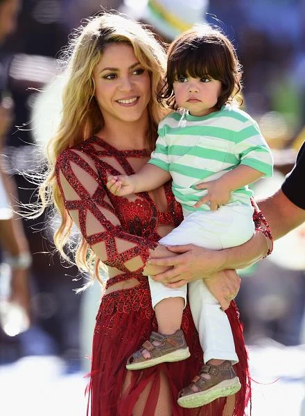 Shakira z synkiem Milanem (fot. Matthias Hangst) Shakira z synkiem Milanem (fot. Matthias Hangst)