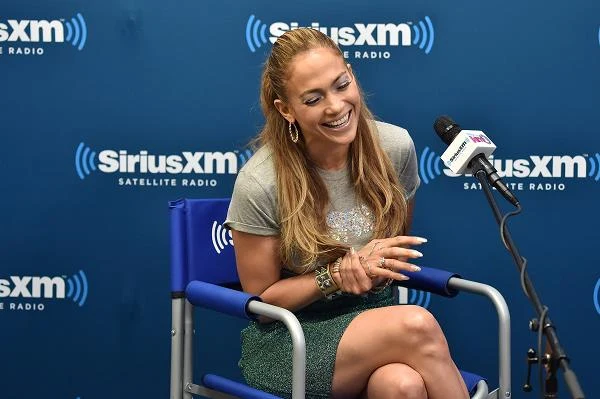 Jennifer Lopez rocznie zarabia ok. 50 milionów dolarów (fot. Larry Busacca)