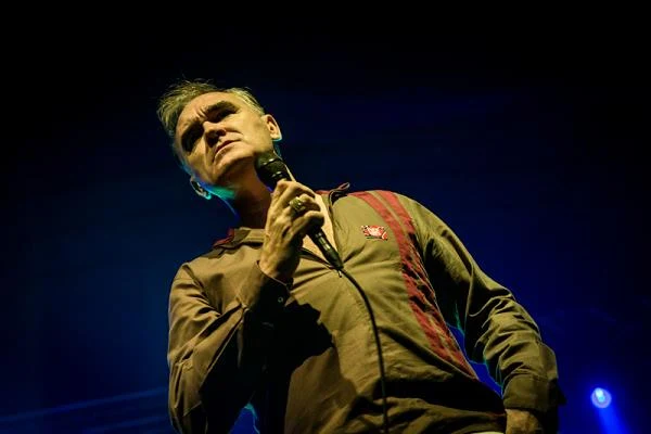 Morrissey na scenie w Stodole Morrissey na scenie w Stodole