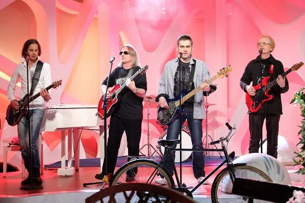 "Kawa czy herbata?" (2011 r.) - fot. VIPHOTO "Kawa czy herbata?" (2011 r.) - fot. VIPHOTO