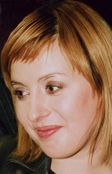 Edyta Bartosiewicz w 1998 roku. Edyta Bartosiewicz w 1998 roku.