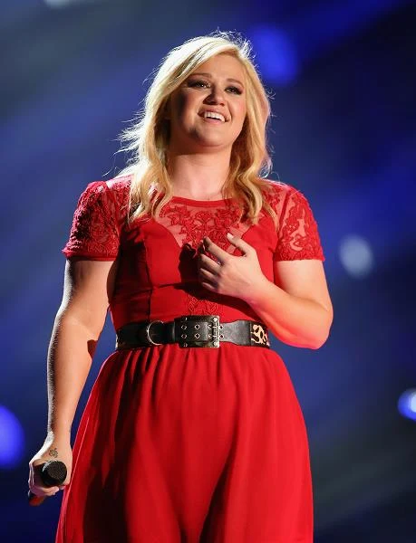Kelly Clarkson ma na koncie takie przeboje jak "My Life Would Suck Without You", "Stronger (What Doesn't Kill You)" czy "Since U Been Gone" (fot. Christopher Polk)