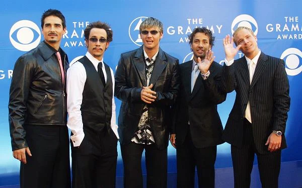 Za oficjalną datę powstania zespołu uważany jest 20 kwietnia 1993 roku - to wówczas jako ostatni dołączył Brian Litrell