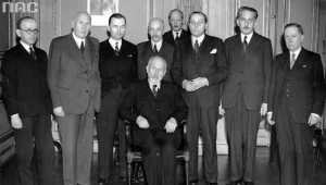 Rządu RP na uchodźstwie (premier Tomasz Arciszewski z przodu)