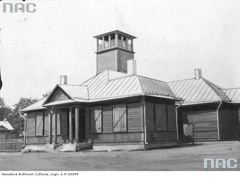 Budynek teatru w Łunińcu, 1930