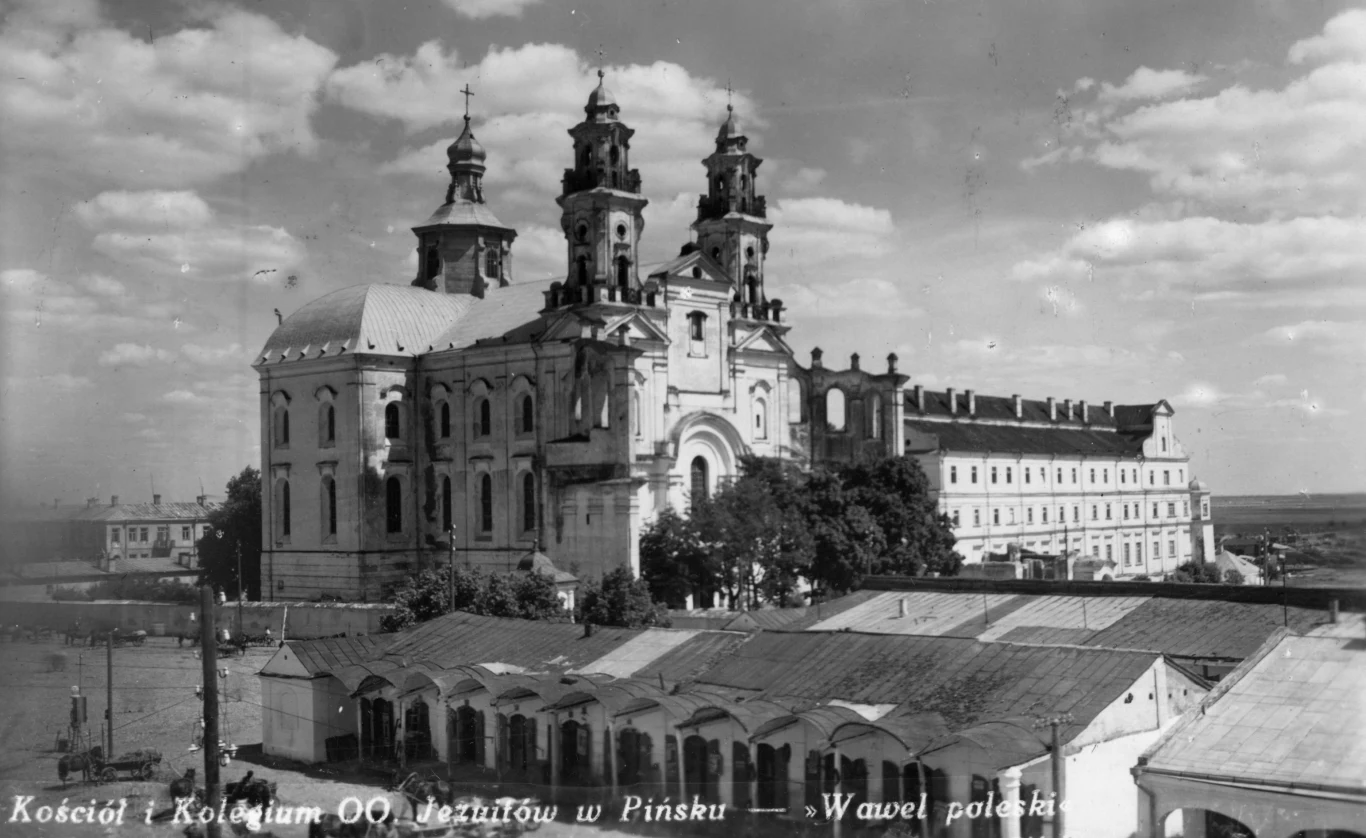 Pińsk - kościół i klasztor jezuitów 