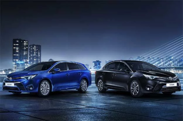 Toyota Avensis 2015