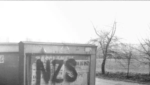 NZS - napis na miasteczku studenckim Akademii Górniczo-Hutniczej. Kraków, 1984. 