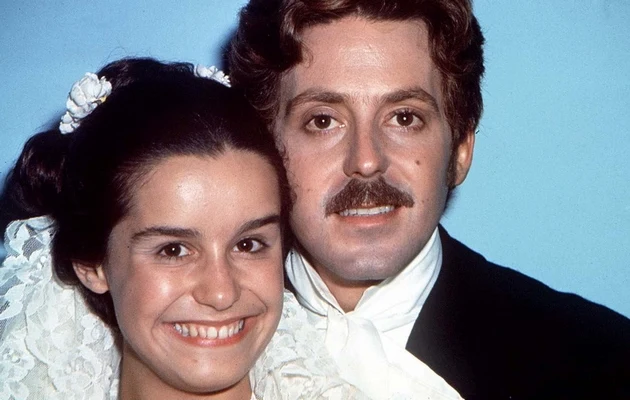 Lucélia Santos – Isaura, i Rubens de Falco – Leôncio Lucélia Santos – Isaura, i Rubens de Falco – Leôncio