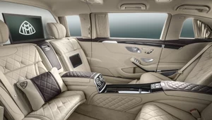 Mercedes-Maybach Pullman. Czy da się podróżować w większym komforcie?