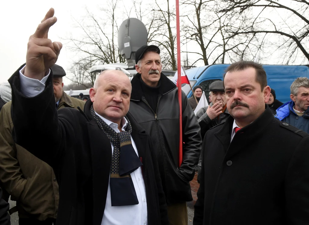 W protestach biorą udział organizacje rolnicze Solidarność Rolników Indywidualnych oraz Ogólnopolskie Porozumienie Związków Zawodowych Rolników i Organizacji Rolniczych