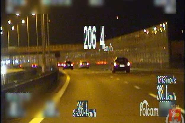 Pomiar videorejestratora wskazał 206,4 km/h