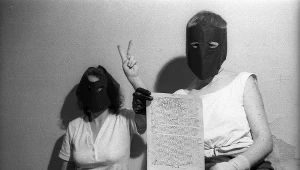 Rok 1982. W jednej z pierwszych drukarni "Solidarności Walczącej" we Wrocławiu