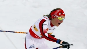 W akcji biegnąca na trzeciej zmianie Ewelina Marcisz w rywalizacji sztafet 4x5 km w mistrzostwach świata w narciarstwie klasycznym w szwedzkim Falun