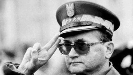 Generał Wojciech Jaruzelski obwieścił wprowadzenie stanu wojennego