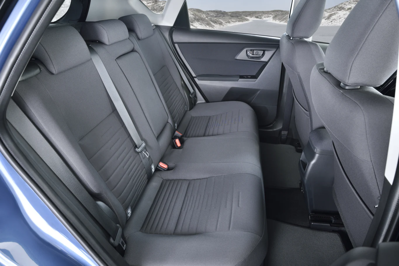 Toyota Auris face lifting