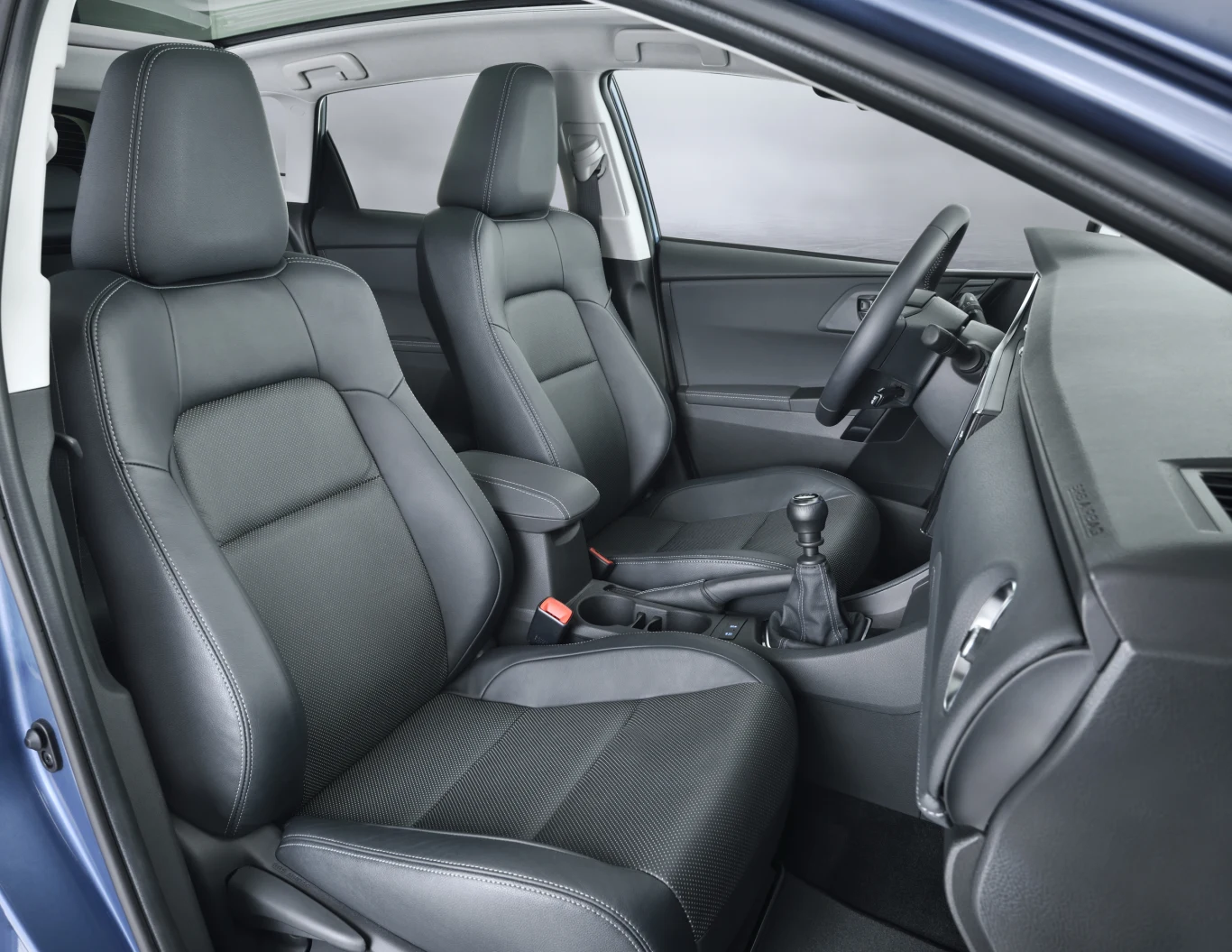 Toyota Auris face lifting