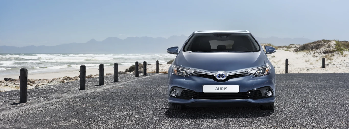 Toyota Auris face lifting