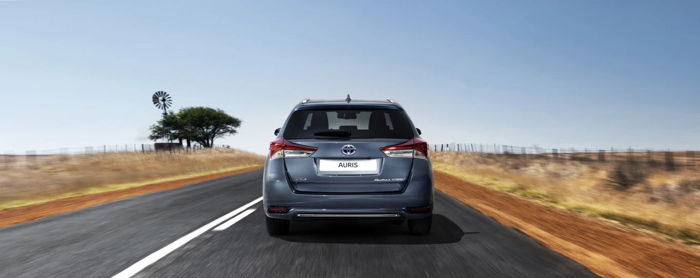 Toyota Auris face lifting