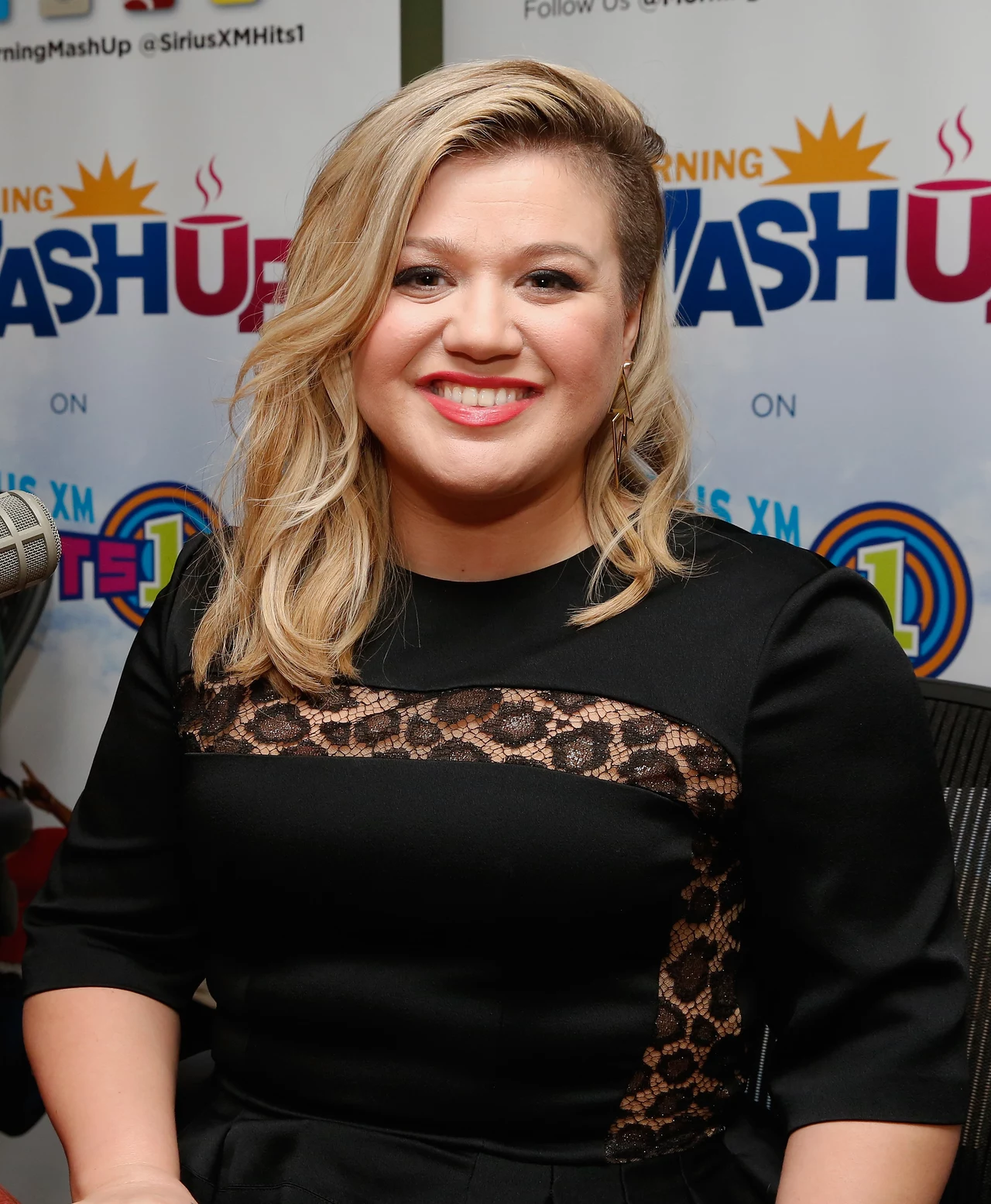 Kelly Clarkson Kelly Clarkson