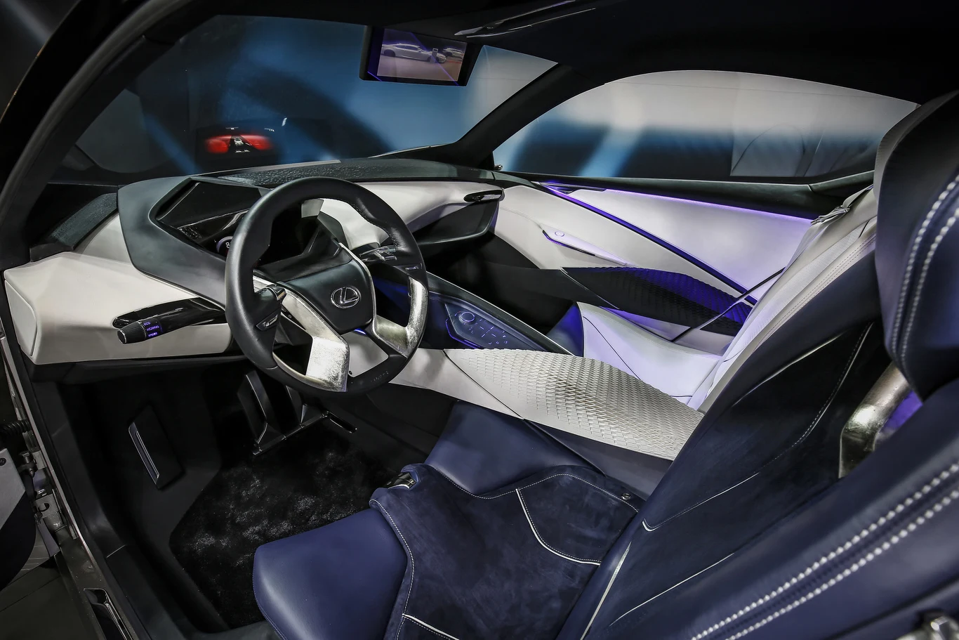 Lexus LF-SA