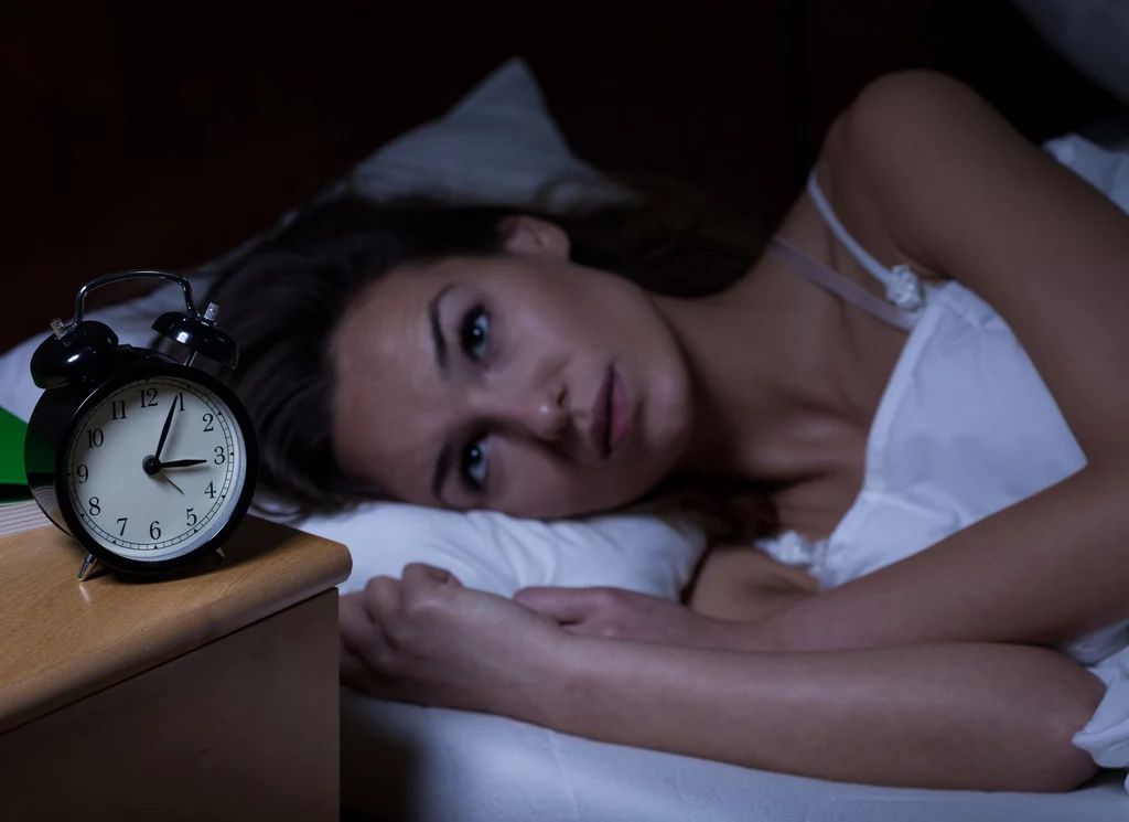 Lekarze wyróżniają dwa typy bezsenności: krótkoterminową i przewlekłą Lekarze wyróżniają dwa typy bezsenności: krótkoterminową i przewlekłą