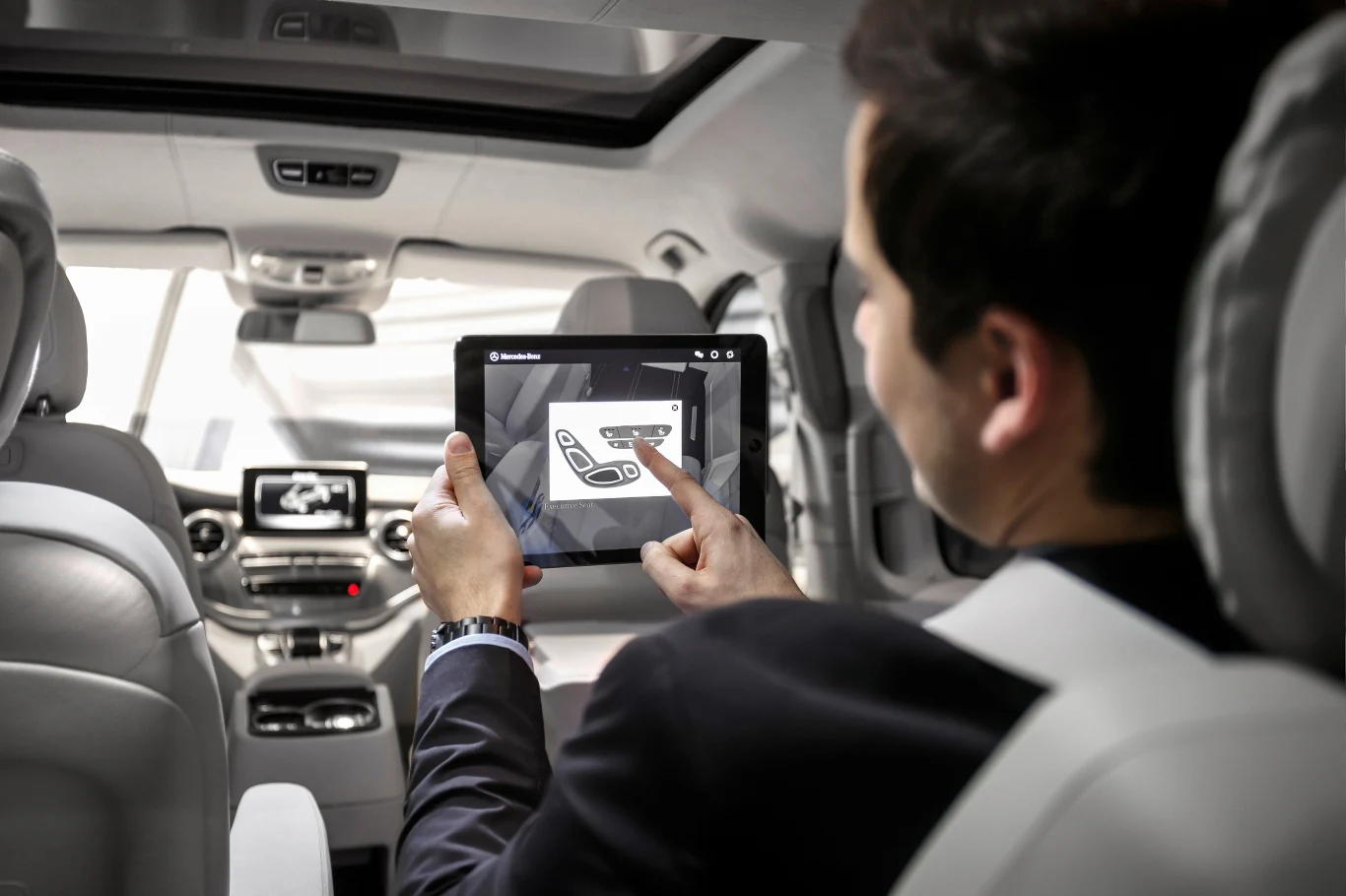 Mercedes V-ision e Mercedes V-ision e