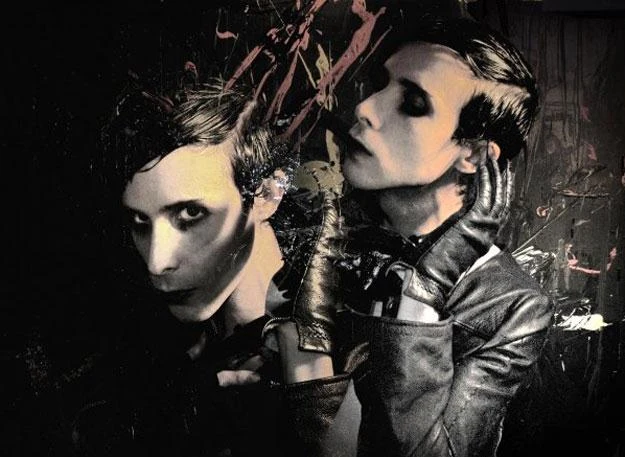 Chris Corner (IAMX) pod dwiema postaciami Chris Corner (IAMX) pod dwiema postaciami