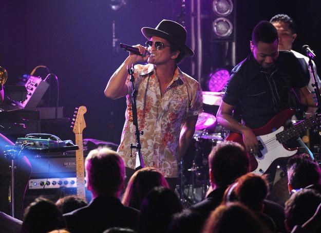 Bruno Mars w akcji - fot. Bryan Bedder