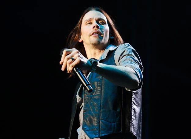 Myles Kennedy stoi na czele Alter Bridge