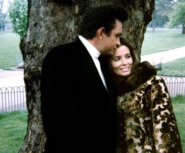 Johnny Cash i June Carter (fot. 20thCentFox/Courtesy Everett Collection)