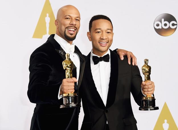 Common i John Legend z Oscarami - fot. Jason Merritt