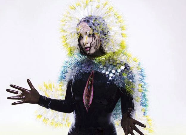 Bjork na okładce płyty "Vulnicura"