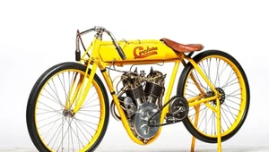 Cyclone Board Track Racer