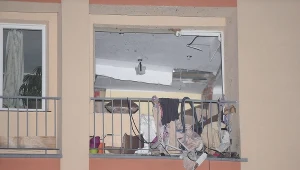 Blok przy ulicy Brackiej w Łodzi, w którym wieczorem doszło do wybuchu gazu