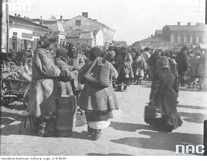 Kołomyja - targ na rynku