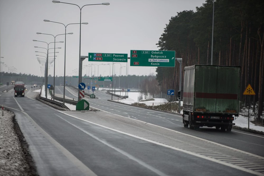 Nowa drogi mają być budowane w systemie 2+1