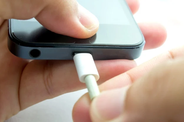 Nie należy ładować od 1 do 100 proc. Nie należy ładować od 1 do 100 proc.