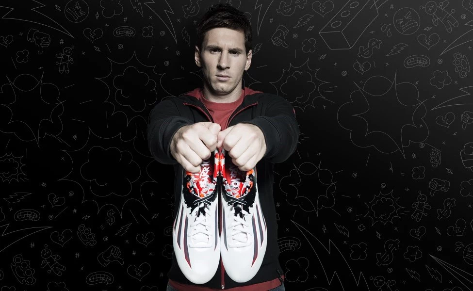 Leo Messi i jego nowa broń Pibe de Barr10 Leo Messi i jego nowa broń Pibe de Barr10