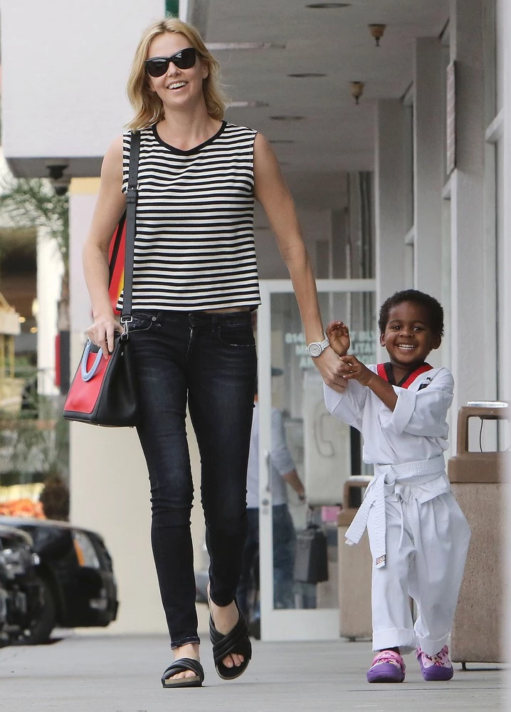 Charlize Theron z synkiem Charlize Theron z synkiem